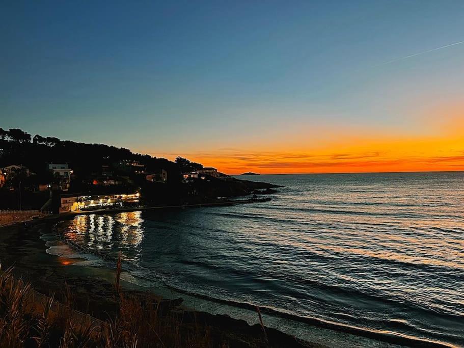 Escapade Au Coeur De Sanary Apartment Ngoại thất bức ảnh